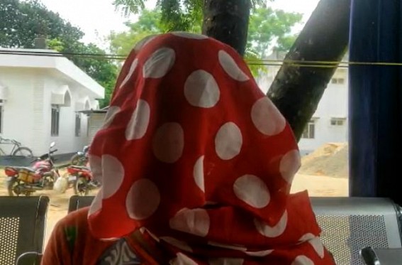 Housewife Attempted to be Raped in Sabroom : FIR Lodged Housewife Attempted to be Raped in Sabroom : FIR Lodged