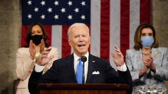 Biden's approval ratings on Covid-19, economy fall: Survey Biden's approval ratings on Covid-19, economy fall: Survey