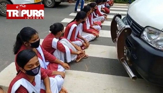 TBSE Results : National Highway Blocked by Students at Charilam TBSE Results : National Highway Blocked by Students at Charilam
