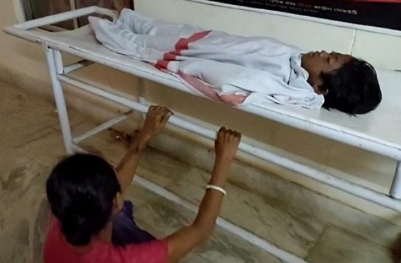 Amarpur : 9 years old girl dead, many injured in road mishap Amarpur : 9 years old girl dead, many injured in road mishap
