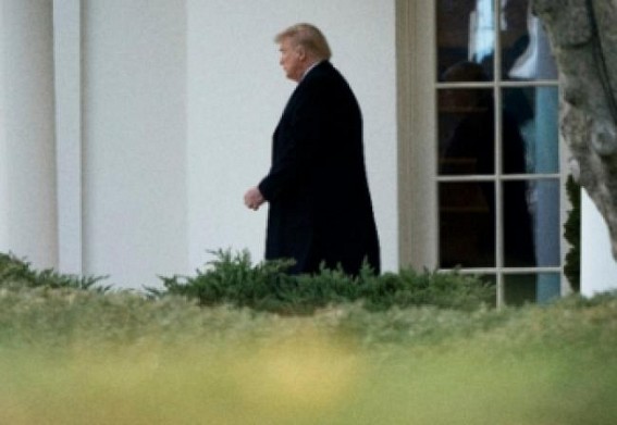 Trump flushed ripped-up papers down toilet: Report Trump flushed ripped-up papers down toilet: Report