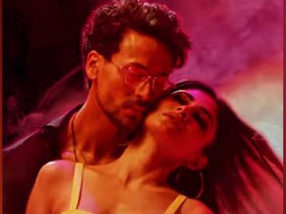 Tiger, Mouni laud Rahul Shetty for choreography of 'Poori Gal Baat' song Tiger, Mouni laud Rahul Shetty for choreography of 'Poori Gal Baat' song