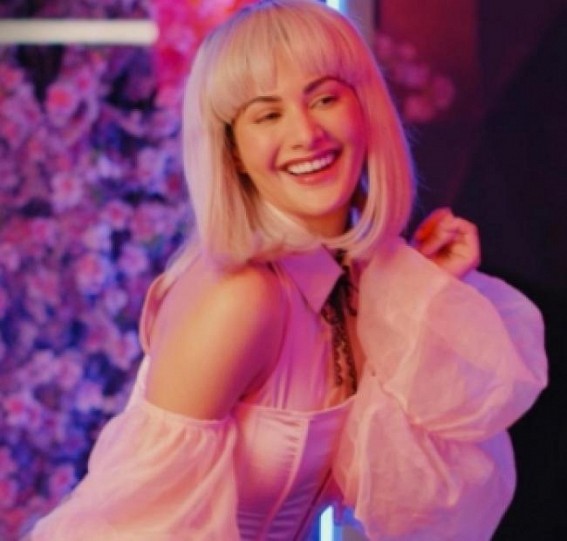 Amyra Dastur plays complex character in 'Influencer Life' Amyra Dastur plays complex character in 'Influencer Life'