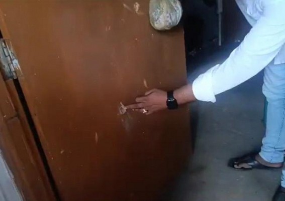 Miscreants attacked a home in Barjala Miscreants attacked a home in Barjala