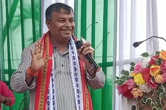 ‘During my Germany visit, I realized how famous Tripura’s pineapples are,’ claimed Ratan Lal Nath ‘During my Germany visit, I realized how famous Tripura’s pineapples are,’ claimed Ratan Lal Nath