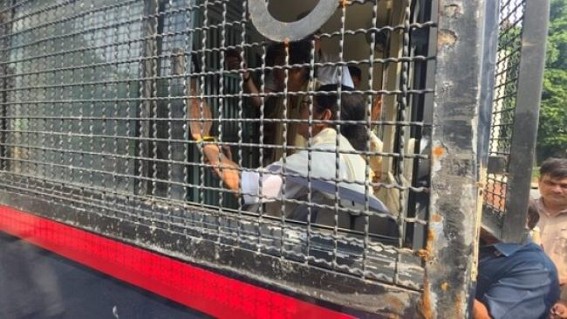 Mamata Banerjee Detained by Delhi Police During Jantar Mantar Protest Mamata Banerjee Detained by Delhi Police During Jantar Mantar Protest